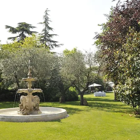 Отель Corte Impero