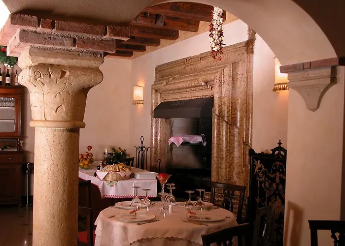 Hotel Corte Impero 3*