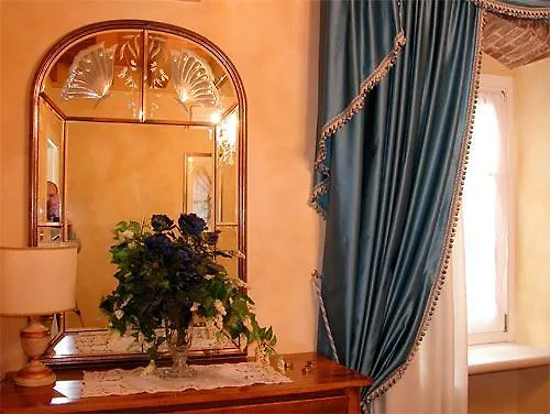 Hotel Corte Impero 3*